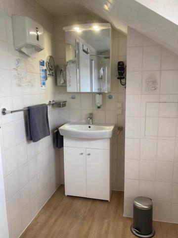 Ferienwohnung Knittel Kallstadt Bagian luar foto