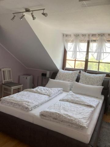 Ferienwohnung Knittel Kallstadt Bagian luar foto